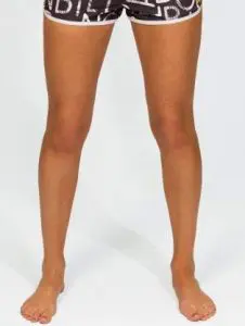 Chapter 11 - Spray Tanning Technique - front of leg